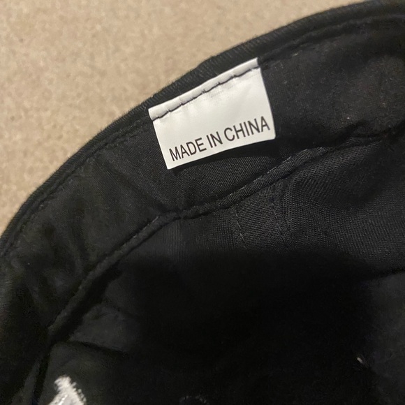 Coors Light Silver Bullet Adjustable Dad Hat - Picture 3 of 3